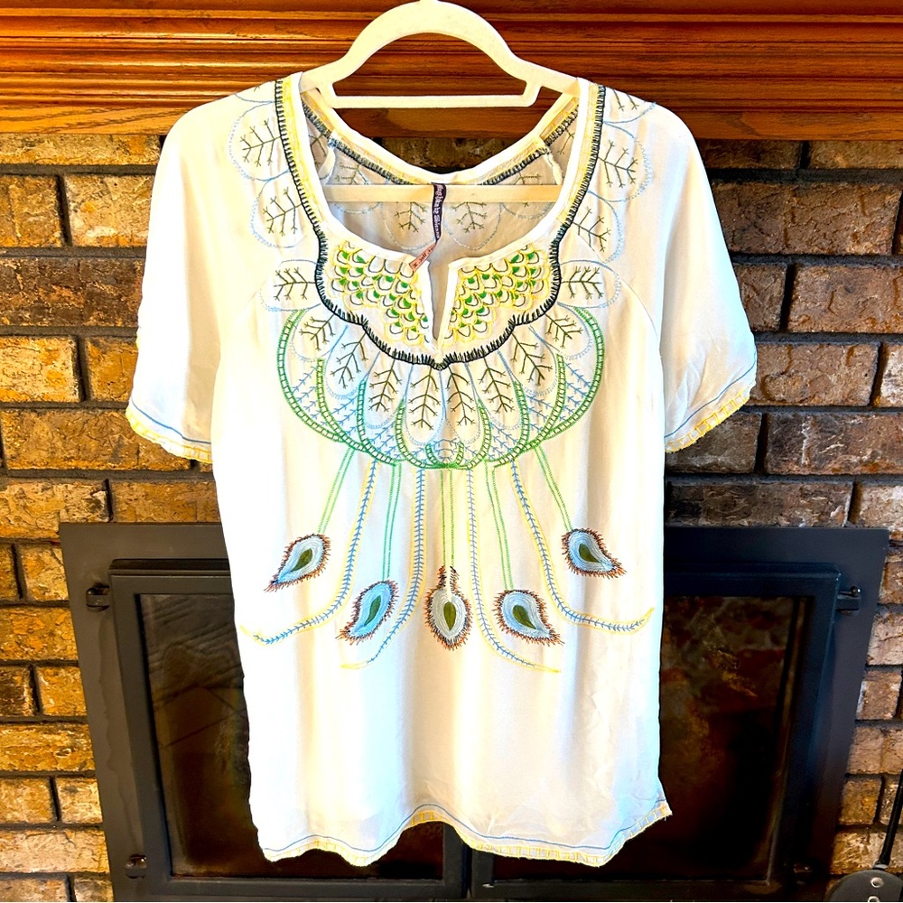 Sienna Rose Embroidered Top